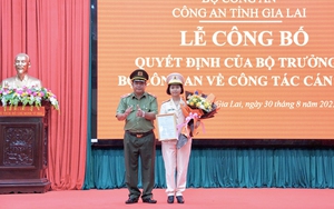 Trung tá Ksor H'Bơ Khắp nhận quyết định bổ nhiệm Phó Giám đốc Công an tỉnh Gia Lai