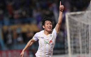 Trương Văn Thái Quý ở lại CLB Hà Nội với hợp đồng có thời hạn 4 năm