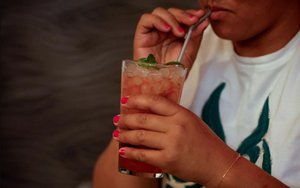 Đá lạnh "cháy hàng" và được săn lùng ở Tây Ban Nha