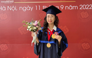 Thủ khoa đầu ra Ngoại thương đạt GPA 4.0: 'Không bao giờ học quá 10 giờ đêm'