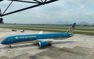 Thực hư mua vé phổ thông được bay hạng thương gia