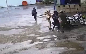 NÓNG: Báo cáo Bộ Công an vụ tổ cảnh sát đánh, đá liên tục 1 nam sinh
