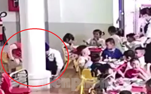 Bình Dương: Cho thôi việc bảo mẫu có hành vi bốc thức ăn dưới đất lên cho học sinh ăn