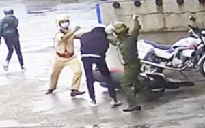 Sóc Trăng mời họp báo vụ 'cảnh sát đánh nam thiếu niên'
