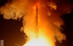 Sức mạnh tên lửa Minuteman III Mỹ mới khai hỏa