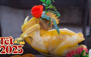 Mẹo luộc gà cánh tiên da vàng ươm, căng bóng làm cỗ Tết