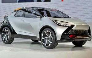 Những điều biết trước về Toyota C-HR 2023: Thiết kế tương lai, không thể có động cơ điện vì một lý do