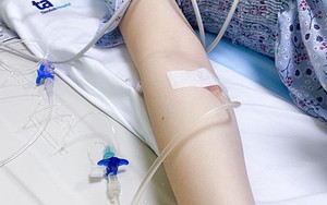 Kịp cứu cô gái chảy máu liên tục khi đi vệ sinh