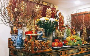 8 loài hoa tuy đẹp nhưng tuyệt đối không nên trưng trên bàn thờ ngày Tết