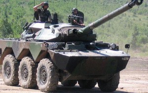 Xe tăng phương Tây sắp đến Ukraine, Nga tung tàu chiến mang tên lửa siêu thanh