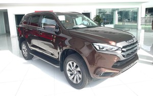 Bảng giá xe Isuzu tháng 1: Isuzu mu-X được ưu đãi tới 26 triệu đồng