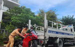 CSGT đến nhà "phạt nguội", Ngọc Trinh nói gì?