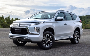 Bảng giá xe Mitsubishi tháng 9: Mitsubishi Pajero Sport được giảm hơn 200 triệu đồng