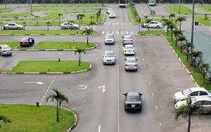 Vì sao Giám đốc, Phó Giám đốc Trung tâm đào tạo và sát hạch lái xe Cao Bằng bị khởi tố?