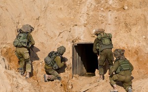 'Bom xốp' - vũ khí bí mật mới của Israel để chặn đường hầm Hamas