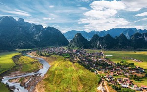Có gì ở ngôi làng Việt Nam gần kỳ quan nổi tiếng, vừa được vinh danh là "Làng du lịch tốt nhất thế giới"?