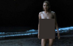 Khán giả sốc với cảnh khỏa thân không che của Jennifer Lawrence