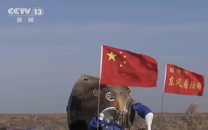Phi hành đoàn Thần Châu-16 của Trung Quốc trở về Trái Đất