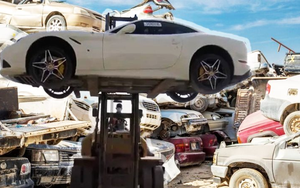Bên trong “nghĩa địa siêu xe” tại quốc gia xa hoa nhất: Từ Rolls Royce đến Lamborghini, hàng nghìn tỷ bị thiêu đốt, mục nát trong câm lặng