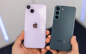 Galaxy S22 và iPhone 14 là những smartphone mất giá nhanh nhất?