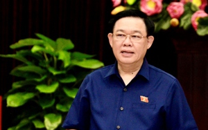 Chủ tịch Quốc hội Vương Đình Huệ làm việc với lãnh đạo Thành ủy TP Đà Nẵng