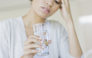 3 sai lầm khi uống nước vào buổi sáng gây tổn hại tim, thận, dạ dày: Nhiều người chưa biết để tránh