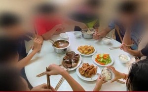 Lùm xùm vụ bữa ăn 800.000 đồng: Đề xuất cho thôi việc người quản lý bếp ăn