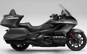 Ngắm mẫu mô tô đường trường giá hơn 1 tỷ - Honda Gold Wing Tour 2023