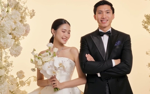 Doãn Hải My nhận đóa hoa đặc biệt từ Đoàn Văn Hậu trước tiệc cưới tại Hà Nội