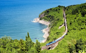 Sẽ có đoàn tàu hạng sang chạy trên tuyến đường sắt Bắc - Nam đẹp nhất thế giới?