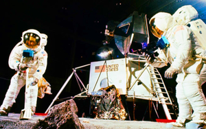 Hydro được phát hiện trong đá Mặt trăng thu được từ sứ mệnh Apollo 17