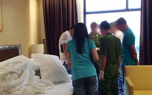 Vợ chồng đâm nhau thương vong trong nhà nghỉ