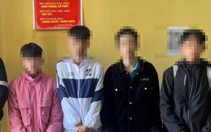 Nhóm thiếu niên ở Tuyên Quang mang vũ khí định hỗn chiến trước cổng trường