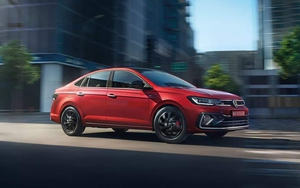 Sedan cỡ B đắt nhất thị trường Việt giảm đậm 220 triệu, nỗ lực cạnh tranh với Hyundai Accent và Toyota Vios