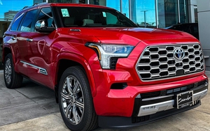 Đại lý tư nhân chào bán Toyota Sequoia giá hơn 7 tỷ: SUV full-size phổ thông nhưng đắt hơn GLS và X7 tại Việt Nam