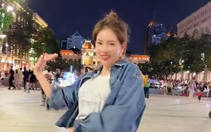 "Chị đại Kpop" nhà SM bất ngờ khoe vũ đạo cực ngầu tại phố đi bộ ở Việt Nam!
