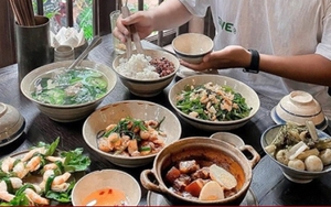 Nhờ ham hóng hớt, người đàn ông giúp cảnh sát bắt được kẻ bị truy nã
