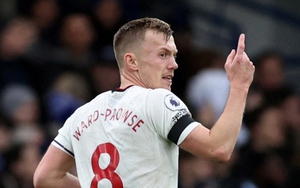 James Ward-Prowse áp sát kỷ lục ấn tượng của David Beckham