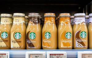 Starbucks phải thu hồi 300.000 chai cà phê do nghi chứa dị vật