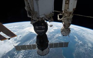 Ngày mai, Nga phóng tàu đặc biệt giải cứu 3 phi hành gia NASA-Roscosmos