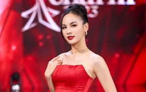 Bất ngờ với nữ MC Gala QBV Việt Nam 2022: Xinh đẹp, duyên dáng và… quyền lực
