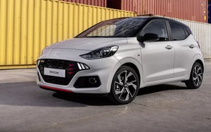 Hyundai i10 2023 ra mắt, thêm bản N Line đỡ công mua về phải lắp đèn