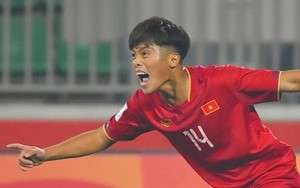 Lộ diện 2 cầu thủ U20 Việt Nam đầu tiên được HLV Troussier gọi lên đội U23