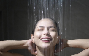 Lợi ích tuyệt vời của việc tắm nước lạnh