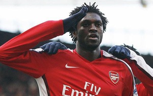 Cựu sao Arsenal Emmanuel Adebayor giải nghệ ở tuổi 39