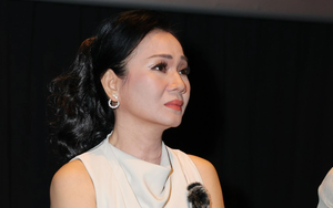 Hoàng Trinh "Mùi ngò gai" bật khóc khi nhắc đến chồng mắc ung thư phổi