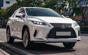 Lexus giữ giá không phải hư danh: Đã lăn bánh 13.000 km, nhưng giá của chiếc RX này vẫn cao hơn xe đời mới