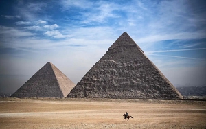 Tìm kiếm bí mật trong Đại kim tự tháp Giza 4.500 tuổi