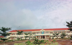 Bắt tạm giam một hiệu trưởng THPT để điều tra hành vi tham ô