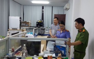 Công an khám xét Chi cục đăng kiểm số 8 ở Cần Thơ